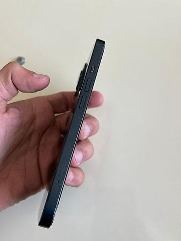 islenmis telefonlar lalafo: IPhone 13, 128 GB, Midnight, Face ID — 10
