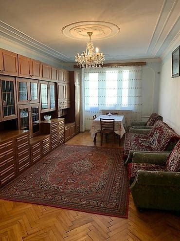 Гаражи: 28 may m yaxınlıgında Nizami küç. Azalın binasında 4/3, 2 otaglı — 6