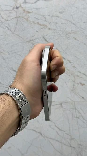 apple airpod: IPhone 15 Pro, 256 GB, Natural Titanium, Zəmanət, Simsiz şarj, Face ID — 2
