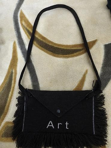cantalar mekteb: Qara rəngli çiyin çantası – “Art” yazılı, püsküllü dizayn - Material — 2