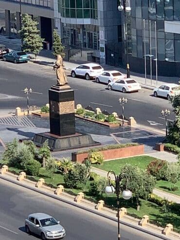 20 ci sahede kiraye heyet evleri: 3 otaqlı, Yeni tikili, 131 kv. m — 3