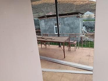 otaq studiya: Zaqatala, 70 kv. m, 3 otaqlı, Hovuzsuz, İşıq, Kanalizasiya, Telefon — 10