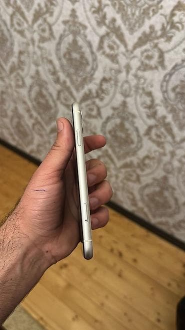 prosesor: IPhone 11, 64 GB, Ağ, Face ID — 2