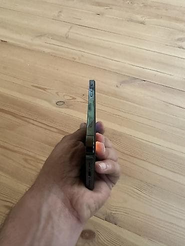 IPhone 12 Pro, 128 GB, Graphite, Face ID — 7