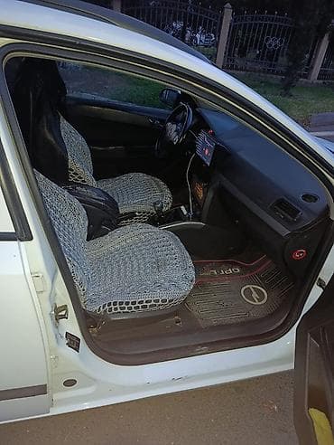 volkswagen polo багажник: Opel Astra: 1.7 л | 2004 г. 994456 км Универсал — 4