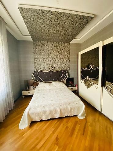 işlenmiş stollar: *990₼ YATAQ mebeli :-TƏCİLİ SATILIR*‼️ Demək olar yenidi 3-4 defe — 3