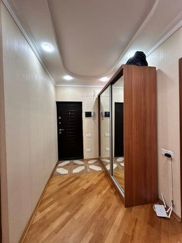 bağca: Bakı, 9-cu mikrorayon, 3 otaqlı, Köhnə tikili, m. Nəsimi, 61 kv. m — 1