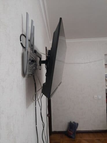 ekran karti: Televizor Shivaki LED ekran 43" — 1