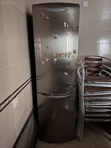 arçelik: 2 qapılı Hotpoint Ariston Soyuducu Satılır, rəng - Boz — 1