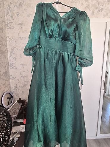 flo memar ecemi: Salam.Tünd zümrüd-yaşıl rəngdə şifon fakturalı uzun ziyafət/nişan/gecə — 2