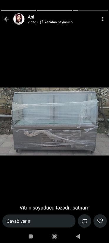 vitri: Vitrin tipli soyuducu vitrina - Şüşə vitrinli ön hissə: məhsulların — 1