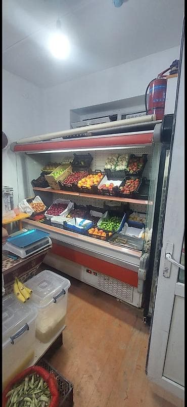 gencede soyuducu: Südlük. *Seva Xirdalan* Südlük təcili satilir. Ölçe 2m. Hun 2m — 1