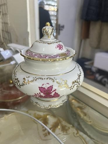 hamam akse: Porselen qapaqlı qab - Material: incə keyfiyyətli porselen - Rəng və — 1