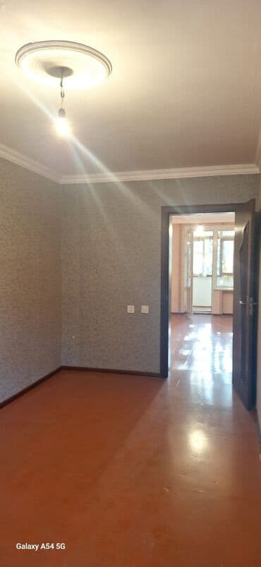 Ev Nizami rayonu Keşlə qəsəbəsindədir, Ümumi həyətdə 2 otaqlı ( lalafo.az -da Ev Nizami rayonu Keşlə qəsəbəsindədir, Ümumi həyətdə 2 otaqlı (