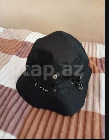 Qara “bucket hat” Açıq havada idman üçündür həm Qadın ve kişi üçündür