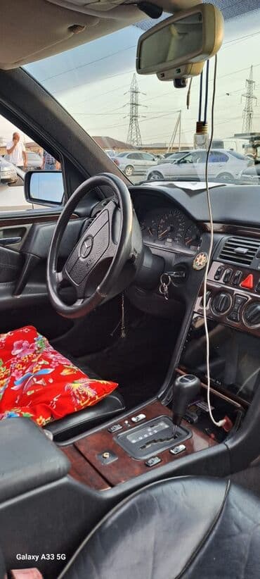мерс сапог грузовой бишкек цены: Mercedes-Benz E 230: 2 л | 1996 г — 10