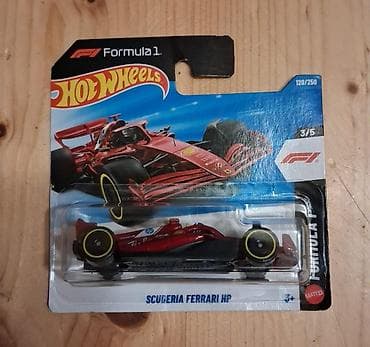 Hot Wheels Formula 1 Scuderia Ferrari HP modeli. Bağlı qutudadır — 1