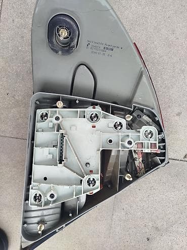 lent isiqlar: Qalloqen, Mercedes-Benz İşlənmiş — 2