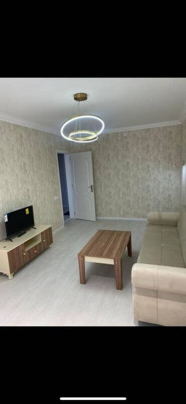 7 ci mikrorayon yeni tikili: 28 may metrosunun yaxınlığında xim qorodokun binalarında 9 mertebeli — 7