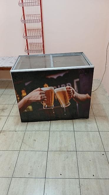 Şüşəli dondurucu
