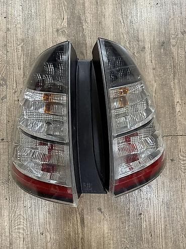 reduktor 1:3: Toyota prius arxa stoplar. 2004-2009 prius orginal stoplar. Qiymət — 2