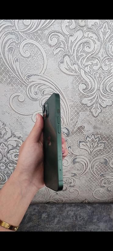 ayfon es: IPhone 13, Alpine Green — 3