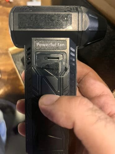 Güclü ventilyator – kompakt, əl tipli soyutma cihazı. Xüsusiyyətlər