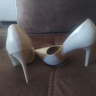 босоножки 27 размера: Туфли, Размер: 37, цвет - Бежевый, Б/у — 2