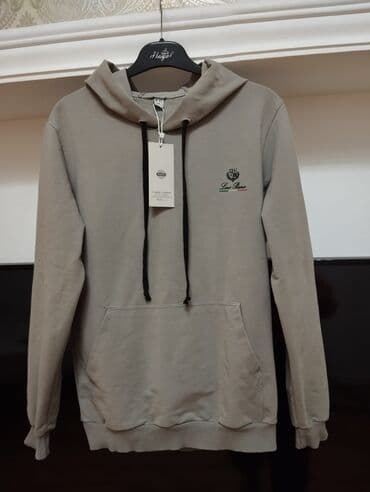 kreditle paltar: Kapişonka 36 S razmer — 3