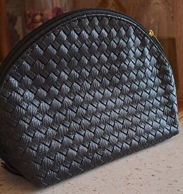 qadın cemperləri: Kosmetik kaseloklar — 1