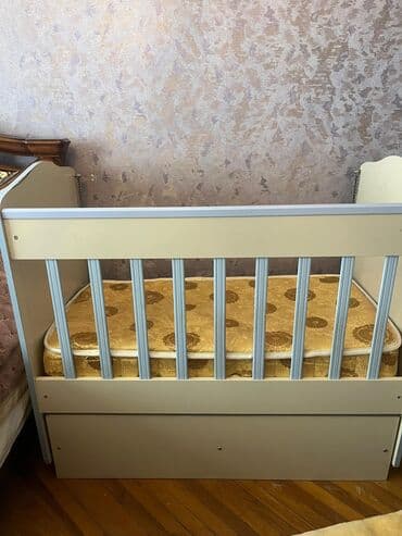 матрас баку: Oğlan və qız üçün, Dördbucaq, Beşik, Dəst ilə, Matras ilə, Yellənmə mexanizmsiz — 2