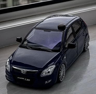 mini disk: 1/24 welly i30 satılır heç bir problemi yoxdu tapılmıyan modeldi — 8