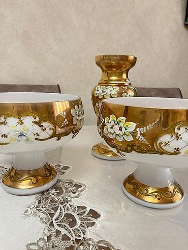 su ceni bak: 2 vaza,1 güldan.3 ü birlikde 30m — 2