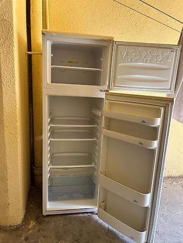 BEKO iki qapılı soyuducu - Yuxarıda dondurucu, aşağıda soyuducu bölmə — 6
