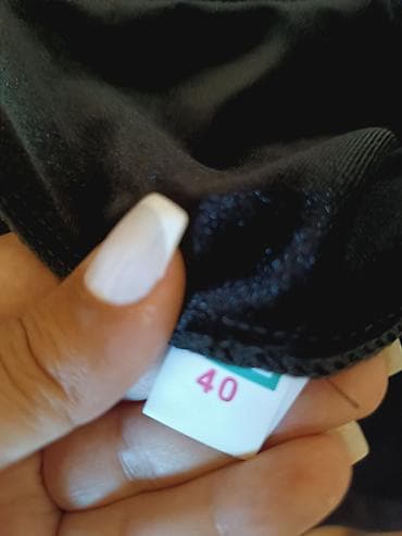 sabo 40: TOY DONU
1 DƏFƏ GEYİNİLİB 
40 RAZMER
20 MANAT — 3