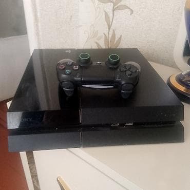 пульт playstation 4: Sony PlayStation 4 (PS4) oyun konsolu - Rəng: Qara, klassik “Jet — 3