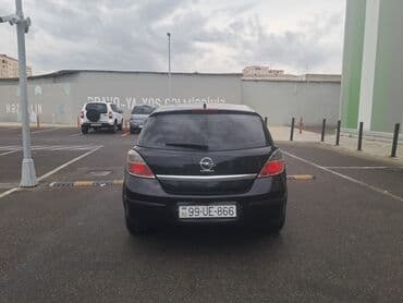 audi tt qiyməti: Opel Astra: 1.4 l | 2009 il 310000 km Hetçbek — 2