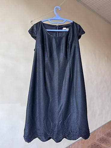 Qara rəngli qadın donu - Klassik, dizdən bir qədər aşağı uzunluq -