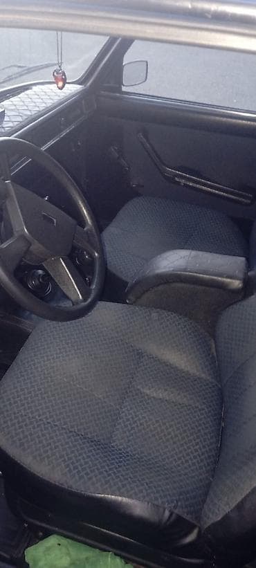 Aksesuarlar və tüninq: VAZ (LADA) 2107: 0.5 l | 2003 il 100000 km Universal — 3