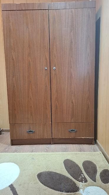 tumbocka: Şkaf satıllr — 1