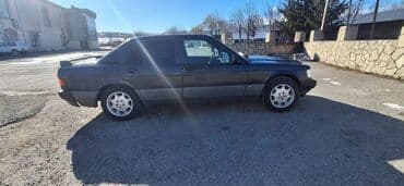 mersedes spoyler: Mercedes-Benz 190E sedan - Buraxılış ili: 1991 - Yanacaq: benzin - — 3