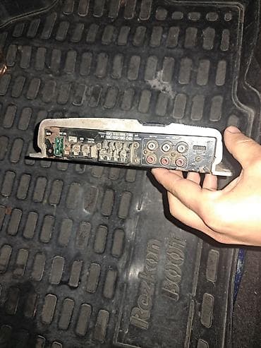 ses ucaldici: Pioneer GM-X404 – 4 kanallı avtomobil gücləndiricisi Xüsusiyyətlər: - — 3