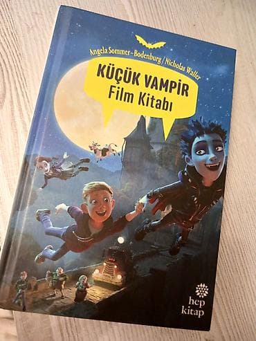 dvd kinolar: Məhsul: “Küçük Vampir – Film Kitabı” Müəllif: Angela Sommer-Bodenburg — 1