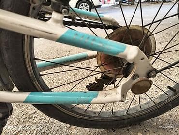 volta: BTWIN firma alüminium qatlanan velosiped. Portuqaliya istehsalıdır. 20 — 7