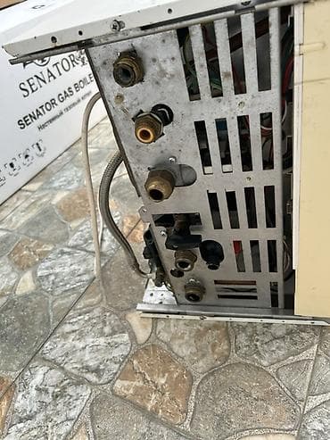 Крепежные изделия: Salam her bir funksiyasi işlekdi. Yenisi alindiği üçün satilir . işlek — 2