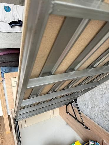 Təknəfərlik çarpayı, Bazalı, Matras ilə