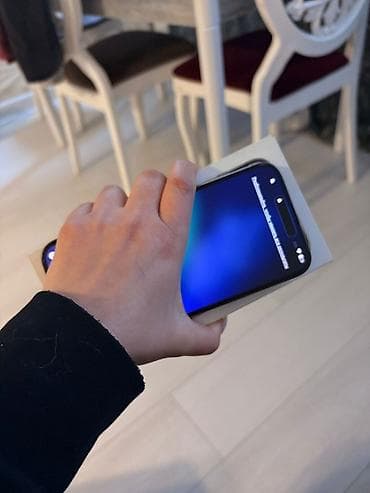 telfin: IPhone 16 Pro Max, 512 GB — 10