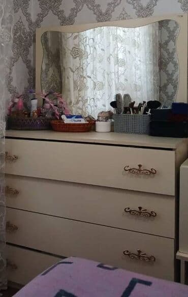 Bitkilər: İkinəfərlik çarpayı, Tumba — 5