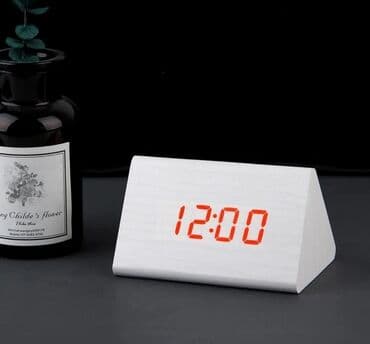 dini saatlar: Elektron saat Elektron masaüstü saat Taxta elektron stolüstü saat🕰️ — 3