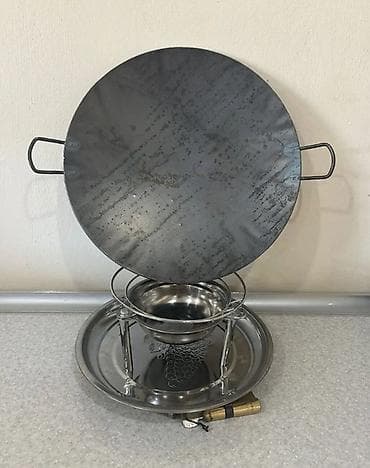 Çuqun sac və mini ocaq dəsti satılır. Saç ici satılır.Ayaqaltılığı və